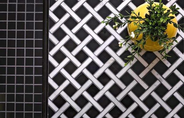 Boulevard Nero Marquina And Carrara Marble Mosaic Tile For Sale - Image 2